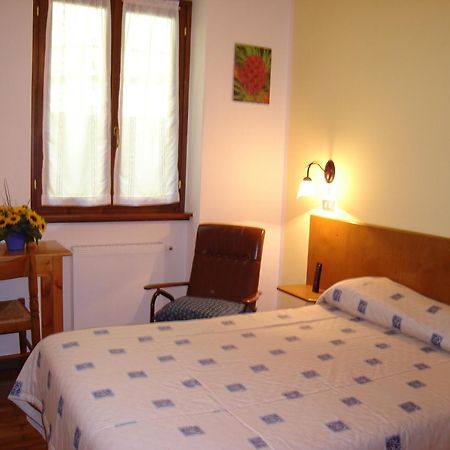 Hotel Spampatti Castione della Presolana Cameră foto